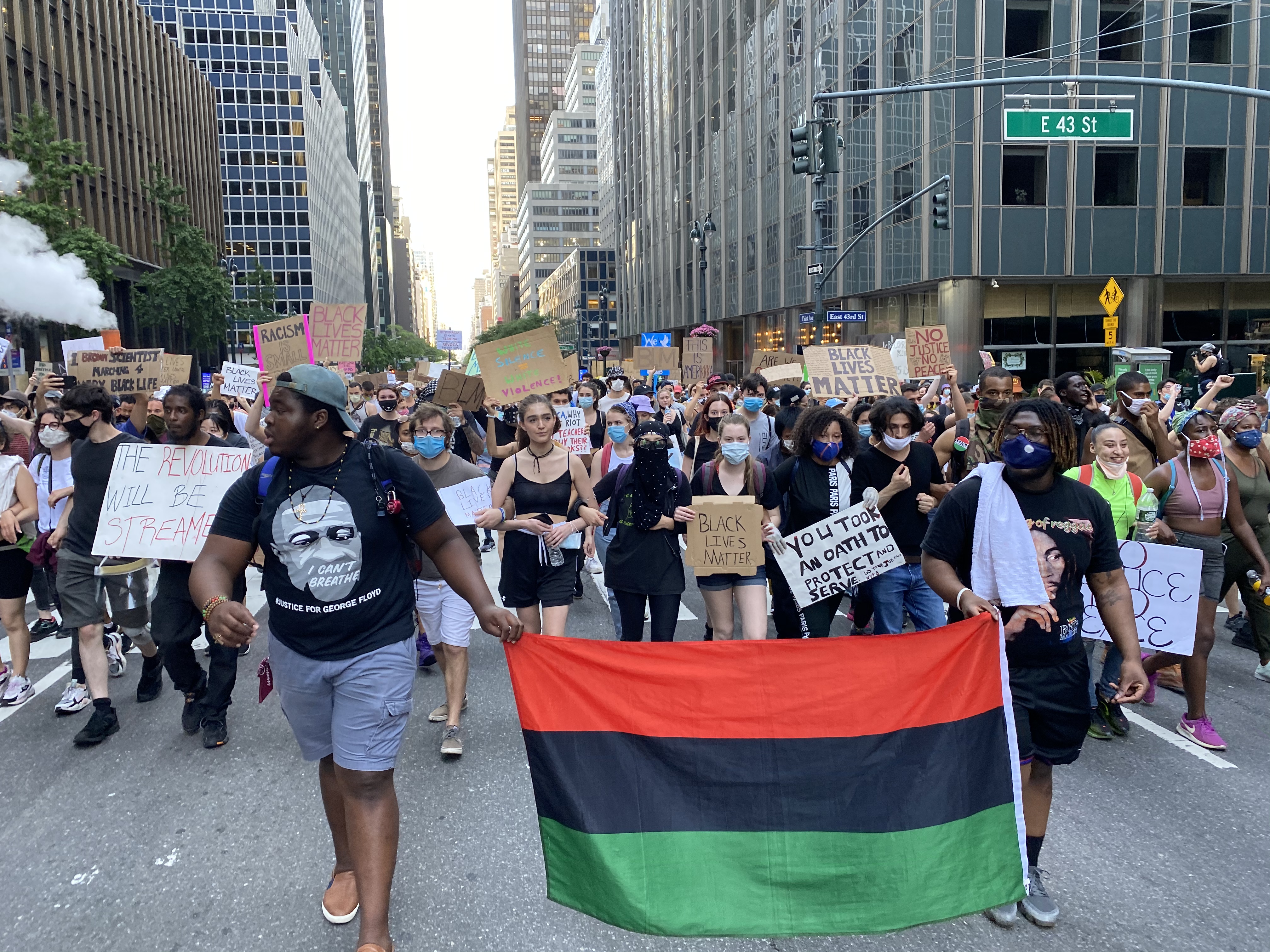 NYC Protests Continue on First June Weekday Without Curfew